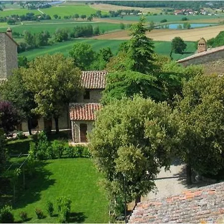 Sleeps 4 With Pool Apartment Castiglione Della Valle