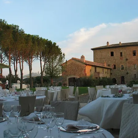 Apartment Sleeps 4 With Pool Castiglione Della Valle