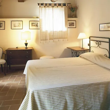 Sleeps 4 With Pool * Castiglione Della Valle
